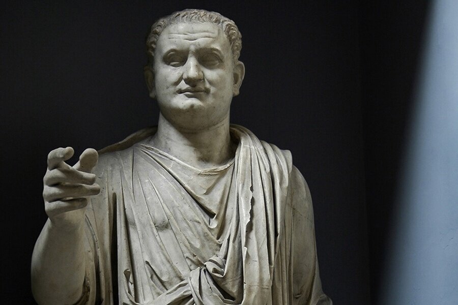 Император Веспасиан. Тит Флавий. Папа, «не аристократ».