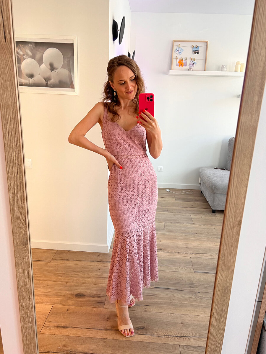 Эх…куда носить красивые платья?