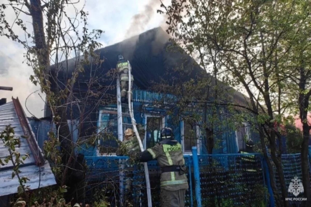    При пожаре в частном доме на севере Ульяновска пострадал человек