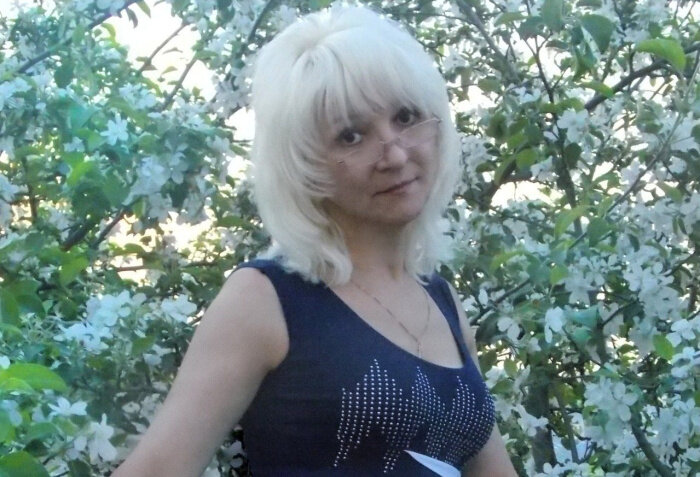  Дина Азизова развелась с первым мужем из-за насилия. / Фото: 74.ru