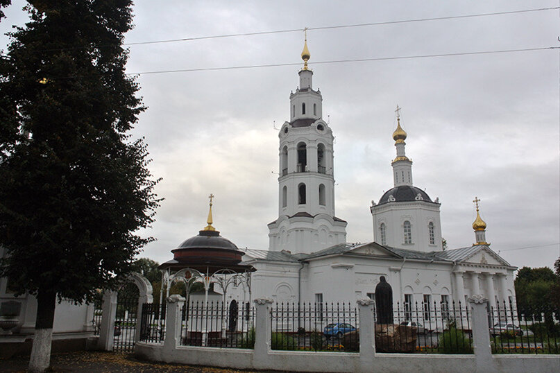 Каменная Сретенская церковь1 из 2