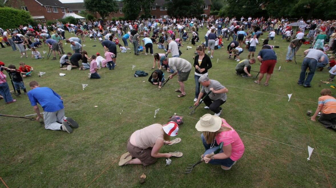 Чемпионат по заклинанию червей. Фото из Интернета