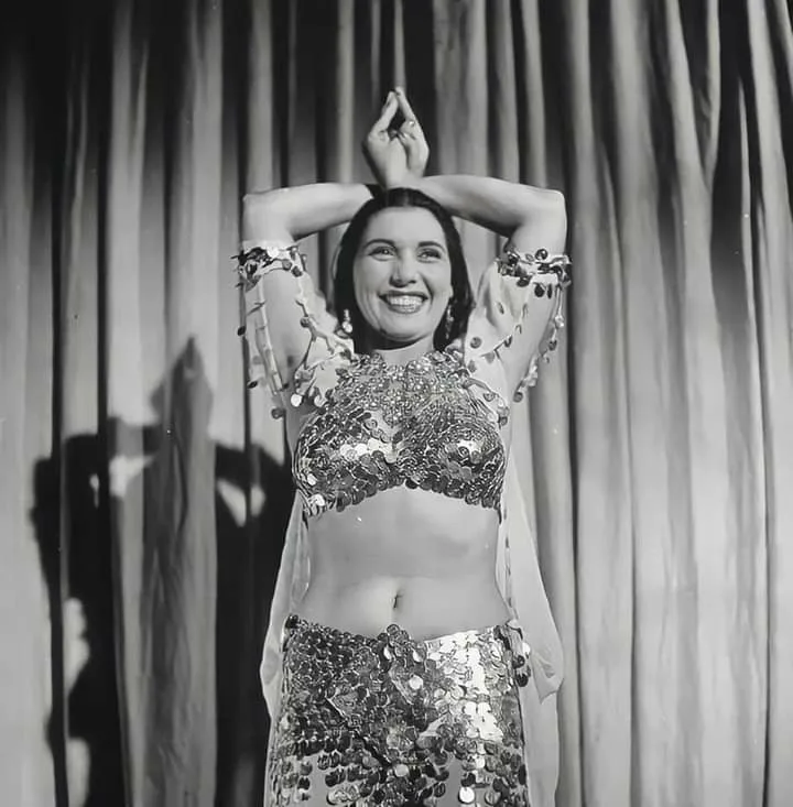 Тахия Кариока