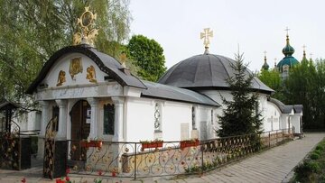 Ненависть к Десятинному храму — с украинского майдана