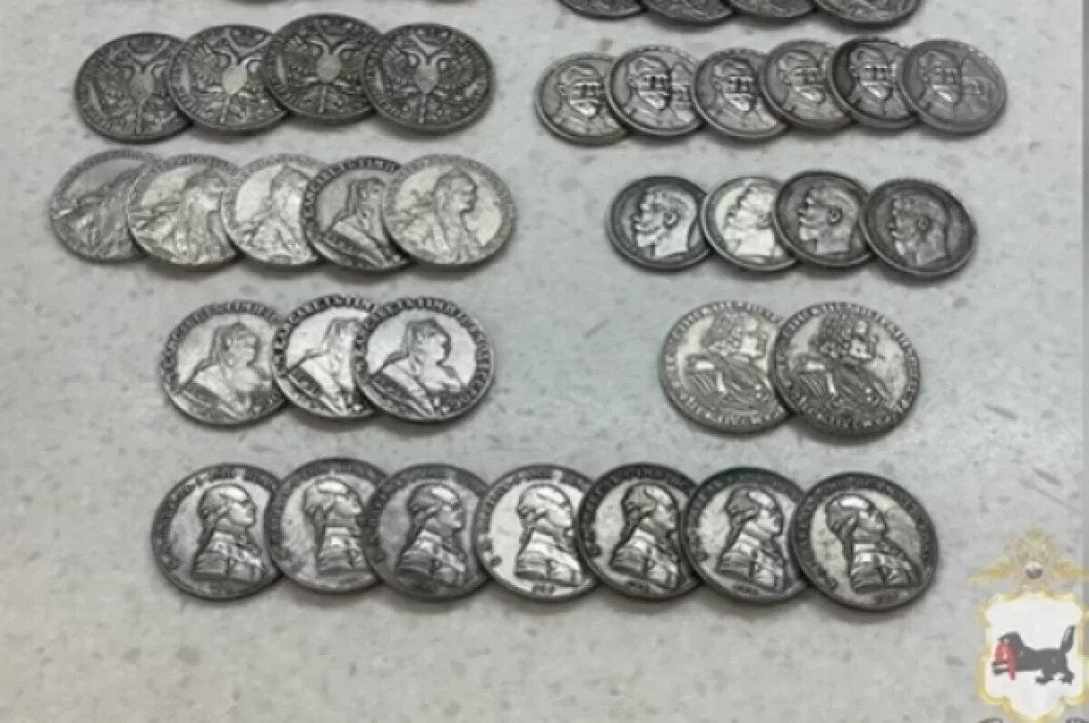    Аферист из Краснодара продавал иркутянам фальшивые раритетные монеты