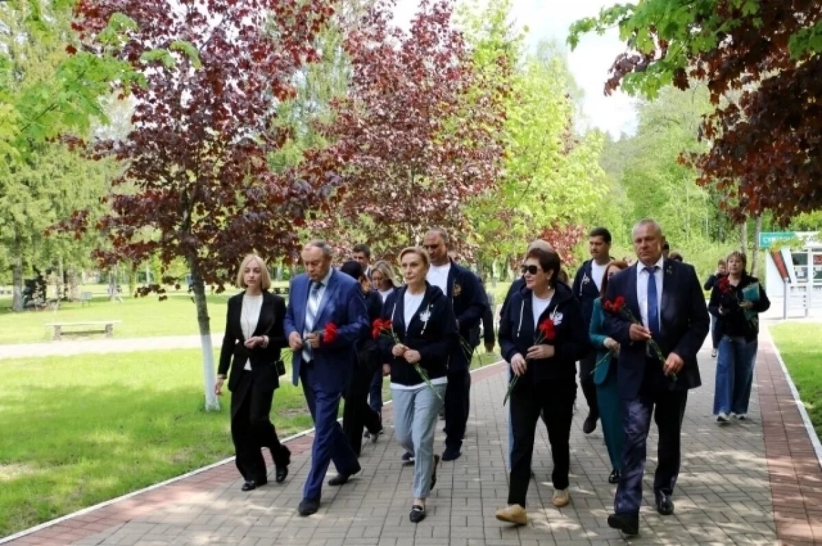    Брянскую область с рабочим визитом посетила делегация Совета Федерации РФ