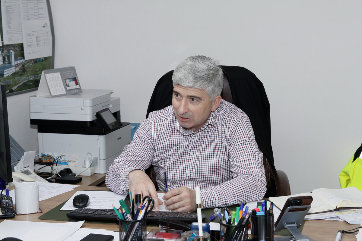 Руководитель предприятия Хиса Тохаев