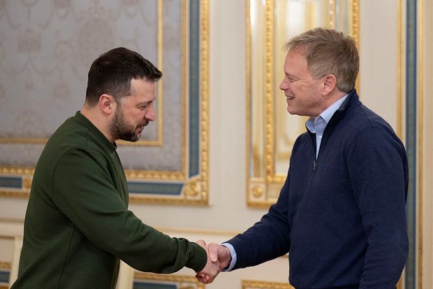    Владимир Зеленский и Грант Шэппс. Фото: Ukrainian Presidential Press Service / Reuters
