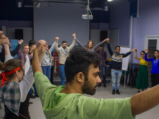 Общество Карельской Культуры и Языка. Студенты играют в “Сети”