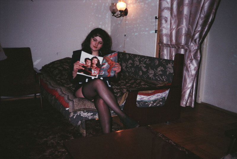 25 Rare And Cool Polaroid Prints Of Teen Girls In The 1970s