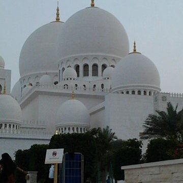 Мечеть шейха Зайда в Абу-Даби.