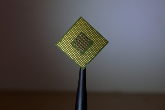    микрочип