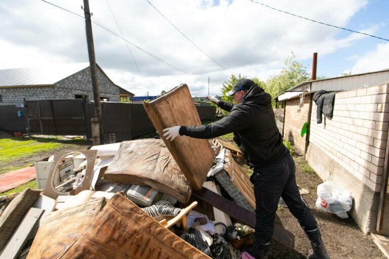    Более 6,2 млрд рублей выплачено пострадавшим от паводка оренбуржцам Марина Шарт