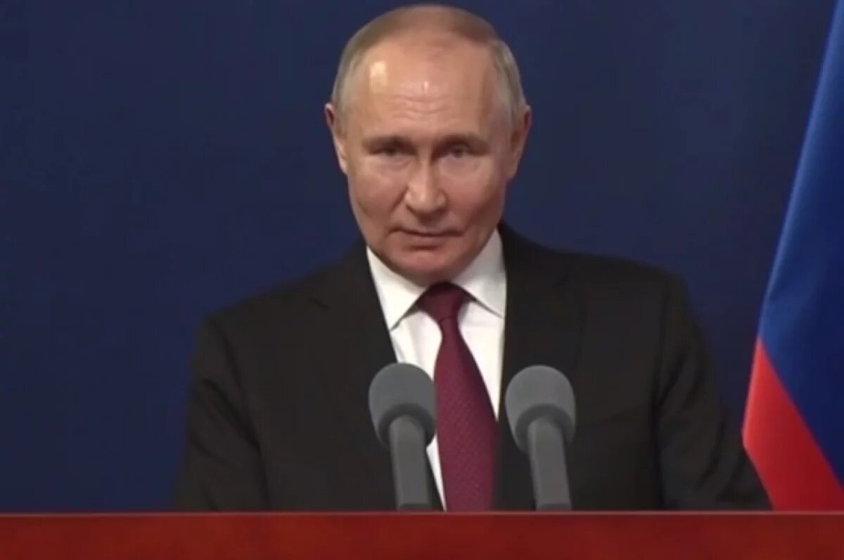    Путин оценил расходы России на оборону и безопасность
