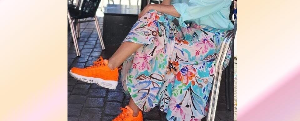 Кроссовки с юбкой