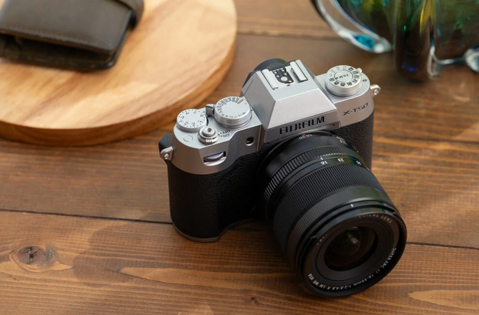    Fujifilm X-T50, fujifilm-x.com