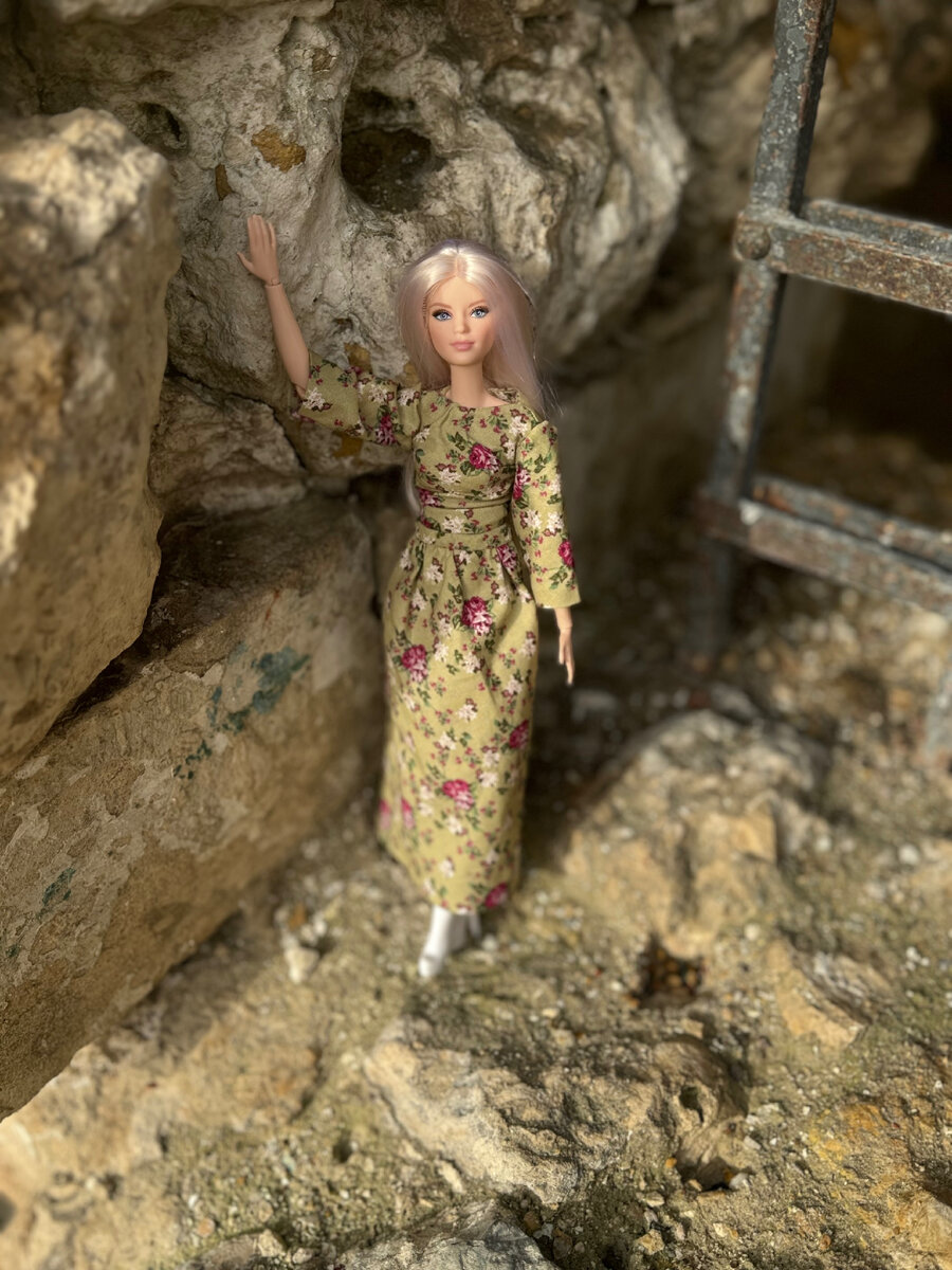 Виктория в прямом смысле слилась с природой! Найти ее сложно))))