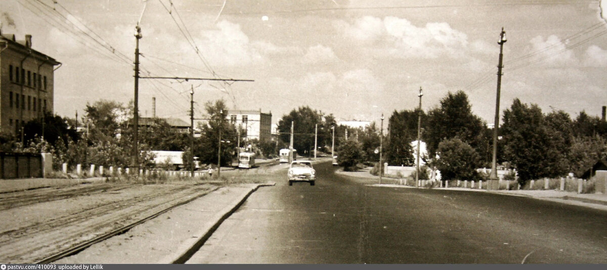 Открытое шоссе с моста Окружной железной дороги, 1968-1972. С сайта www.pastvu.com.