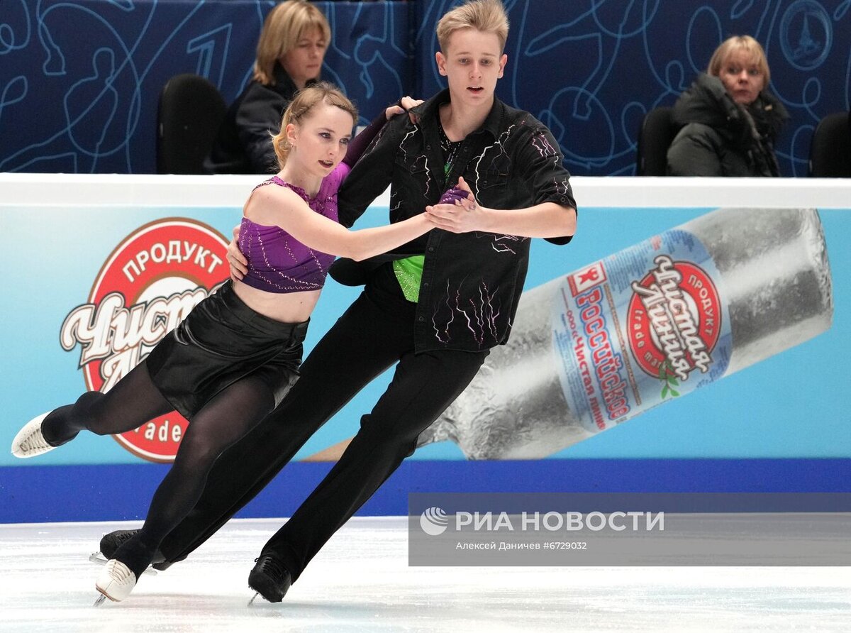 Ксения Ермакова/Владислав Пантелеев на чемпионате России сезона-2021/22 в Санкт-Петербурге