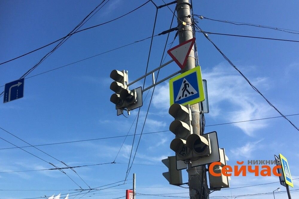 Светофор высоковольтная ул 40б стр 1 фото На трассе М5 в черте Рязани на сутки отключат светофор