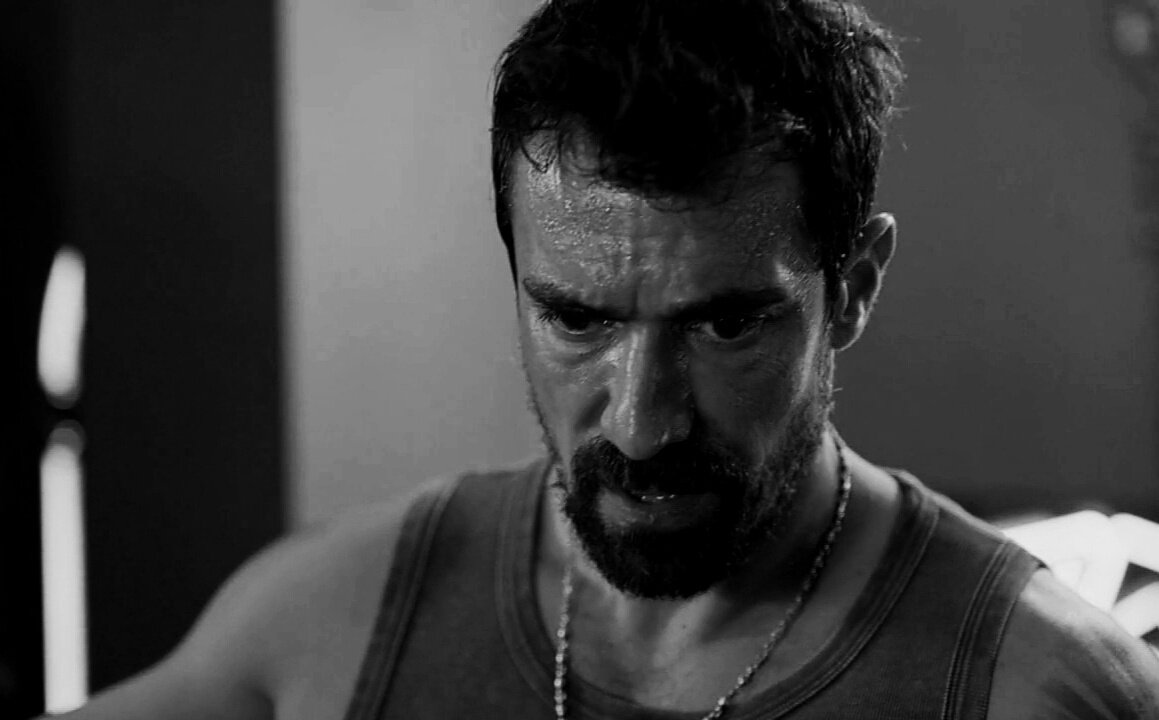 Ибрагим Челликол в роли отъявленного психопата Коркута 