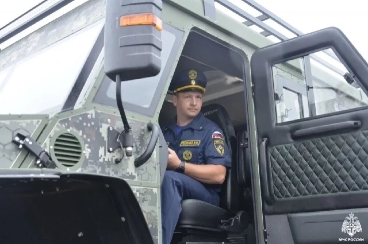    Жил ради других.