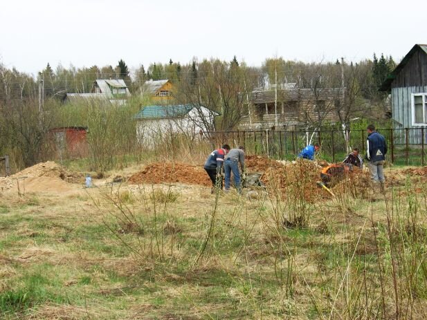 Копаем фундамент