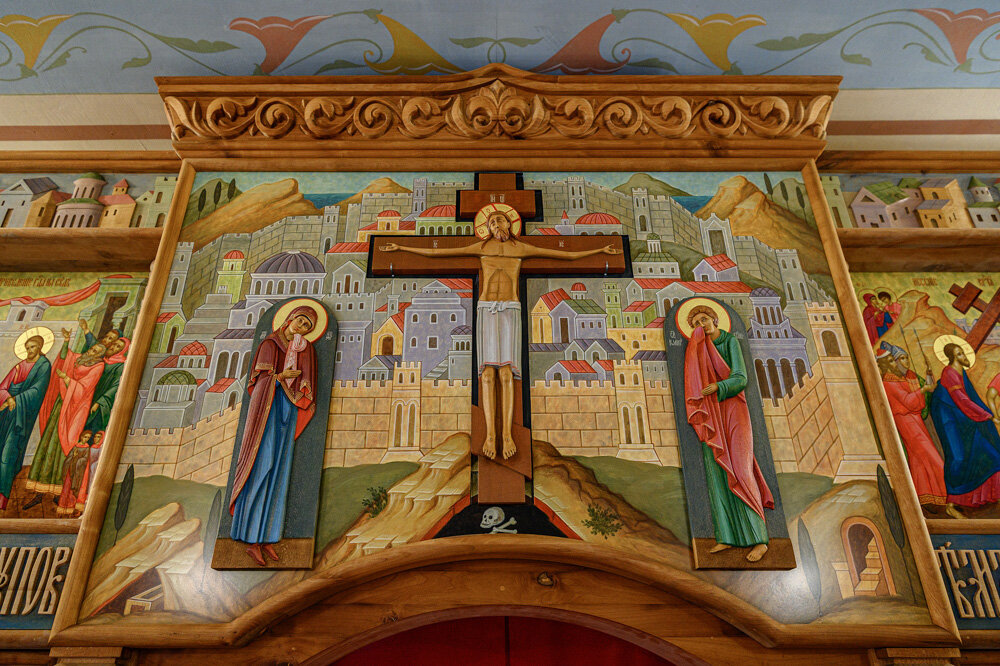 Иконостас, иконопись, росписи - работа мастерской "Палехский иконостас"