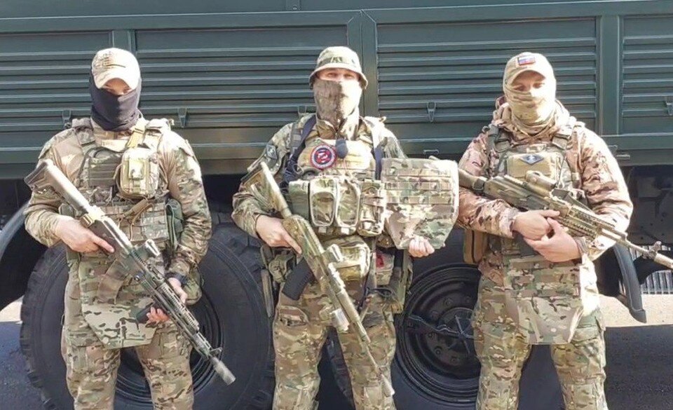    Уже в марте, когда Гриша решил помогать нашей армии. Личный архив