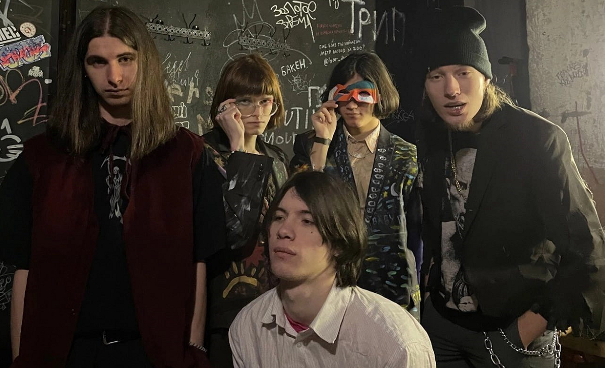 Фото участников группы (источник https://12-kanal.ru/news/202896/)