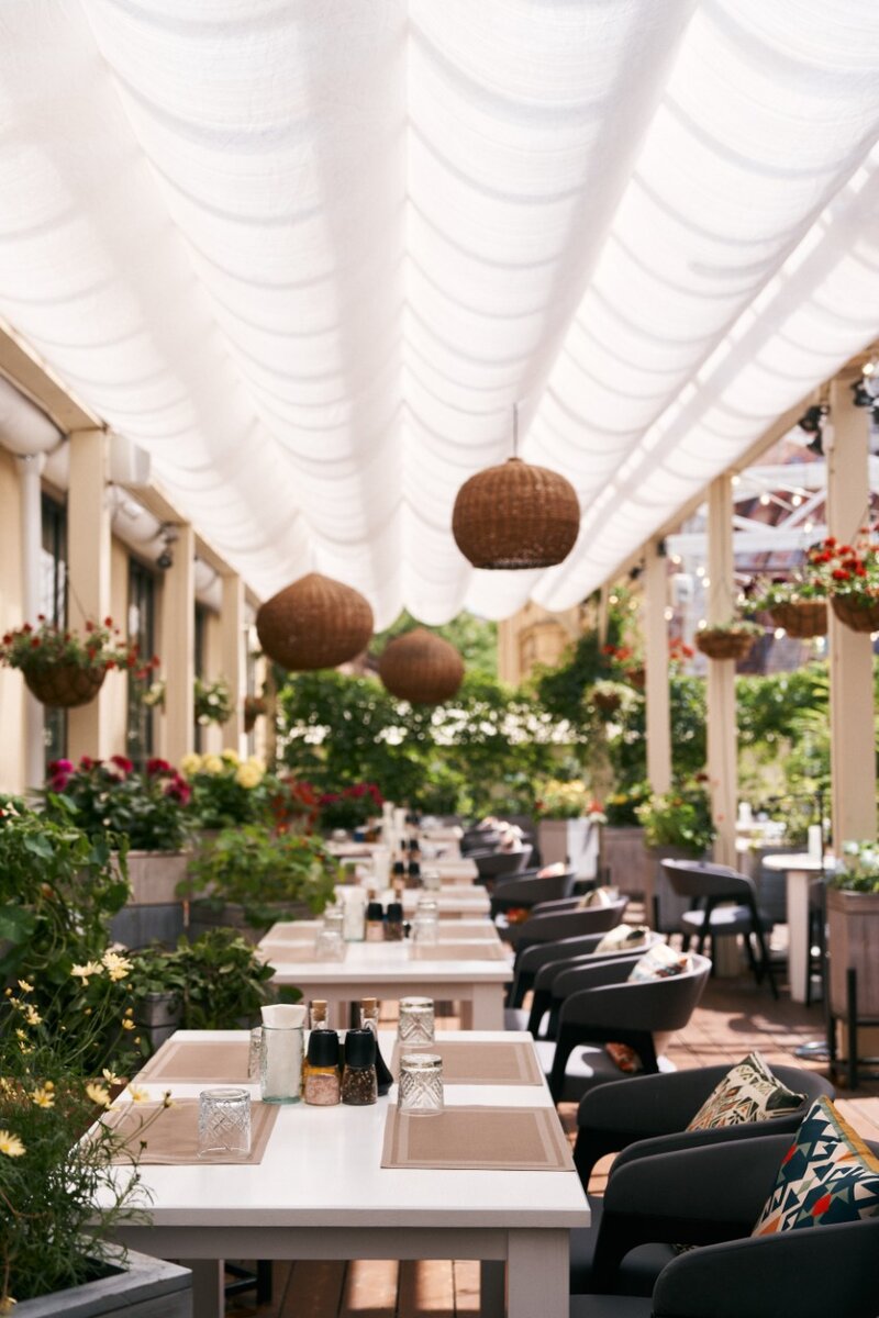    Ресторанный холдинг Pinskiy CO открывает летние террасы (фото 1)