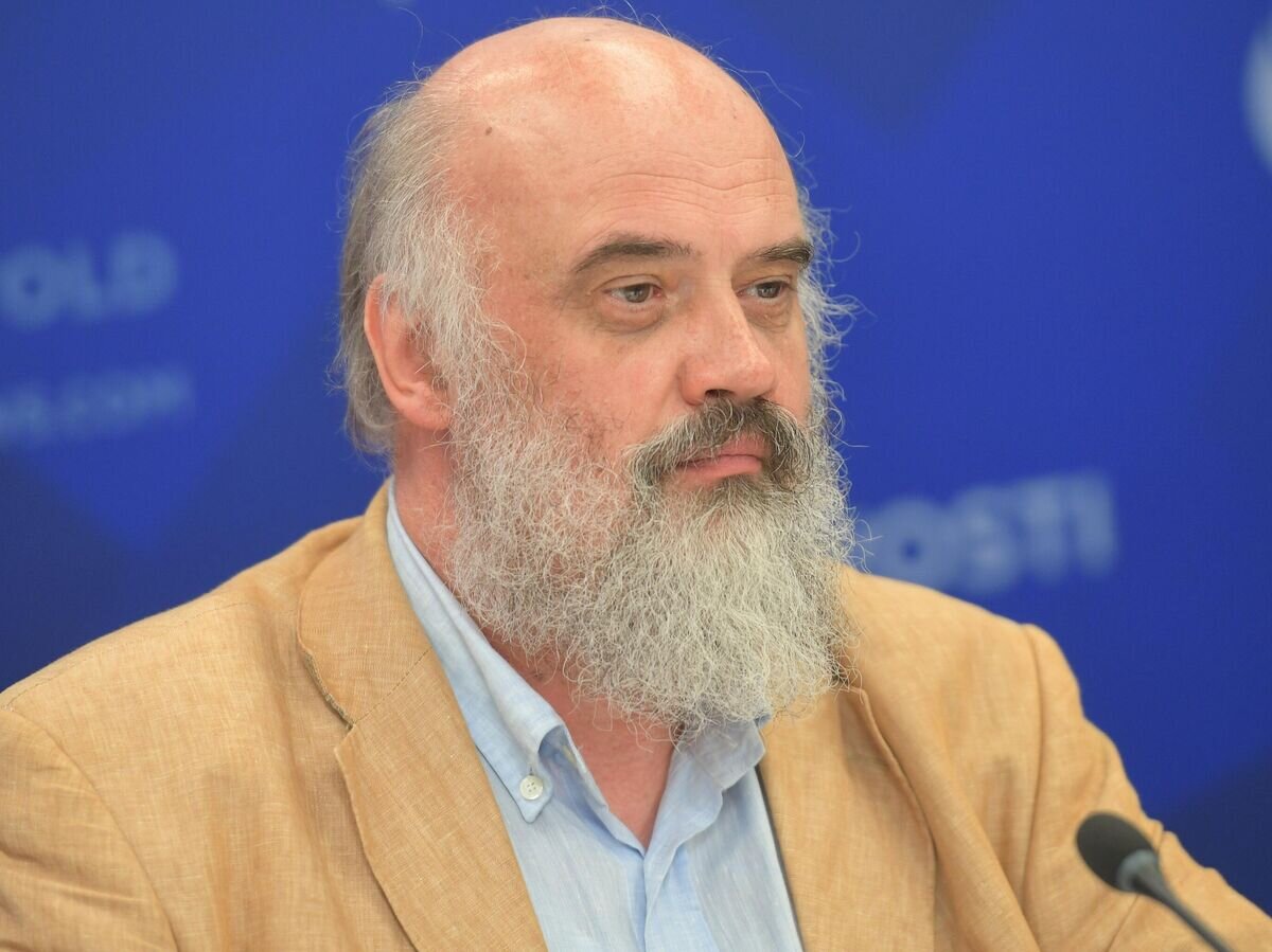    Народный художник России Сергей Андрияка© РИА Новости / Владимир Трефилов