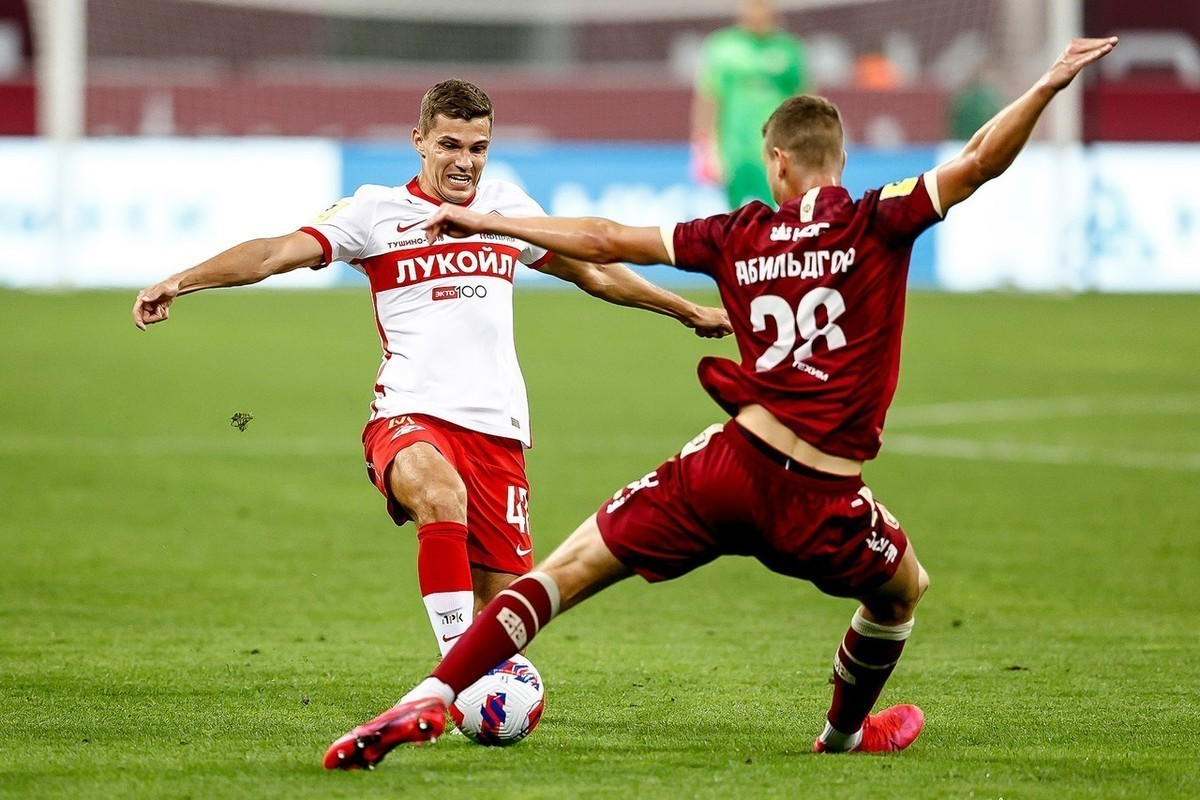 Ну просто танго "Томление" или классический балет, а не футбол! 