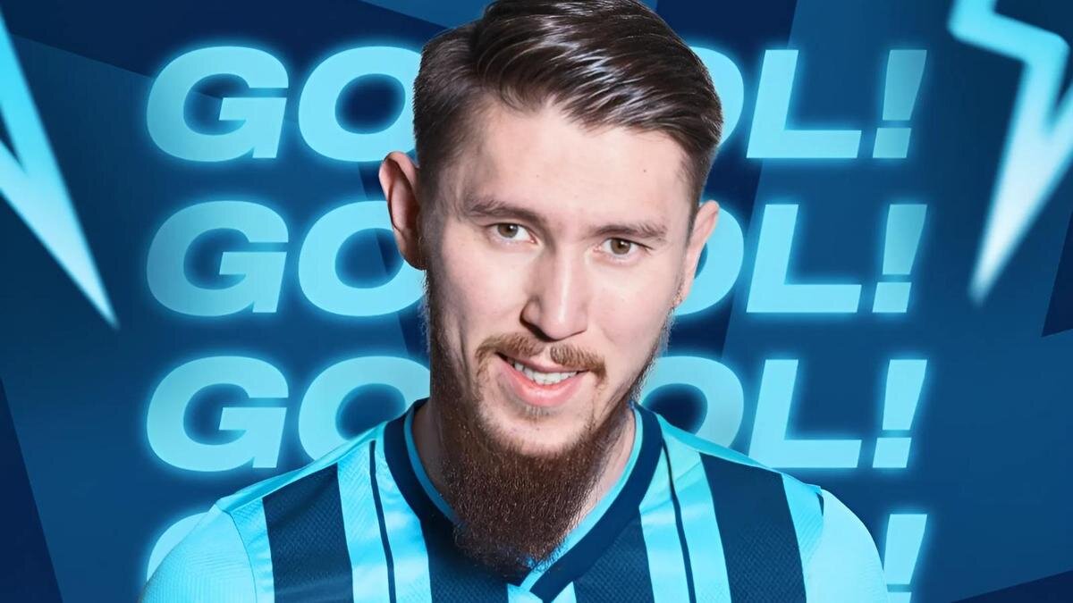    Нападающий сборной Казахстана Абат Аймбетов:Пресс-служба ФК "Адана Демирспор"