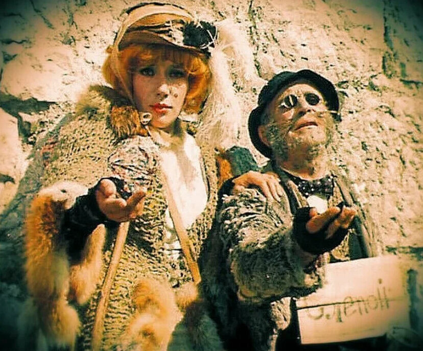 Кадр из фильма "Приключения Буратино" 6+