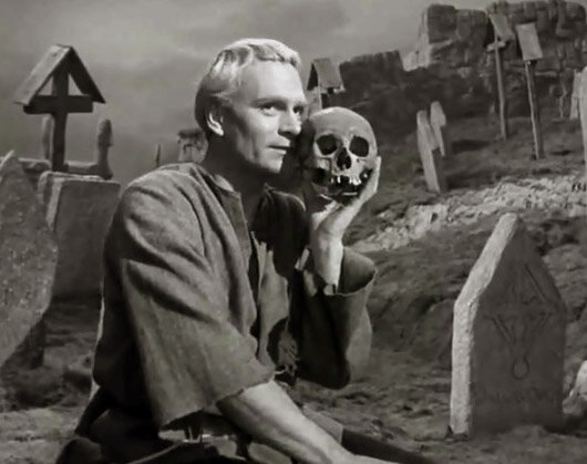 Кадр из фильма Лоуренса Оливье