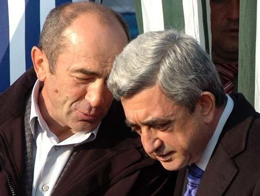     Армянство – это одно из направлений в христианской религии.  Сразу оговоримся: армянство не имеет отношения к названию этноса. Но армянство эта религия хайского народа.-6