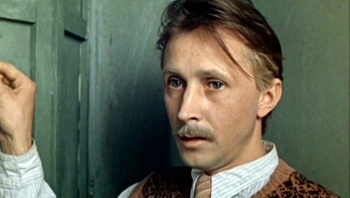 Кадр из ленты "Военно-полевой роман" 