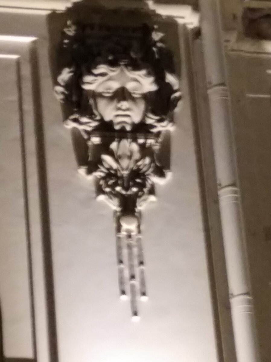 Где-то в Ленинграде 