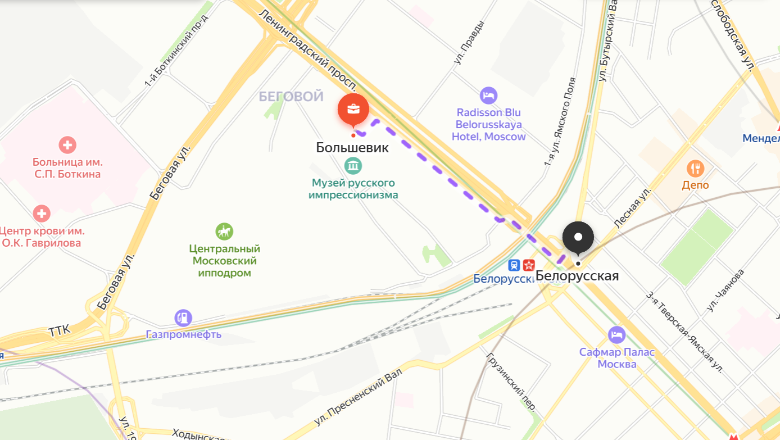 Метро находится в шаговой доступности от жилого комплекса