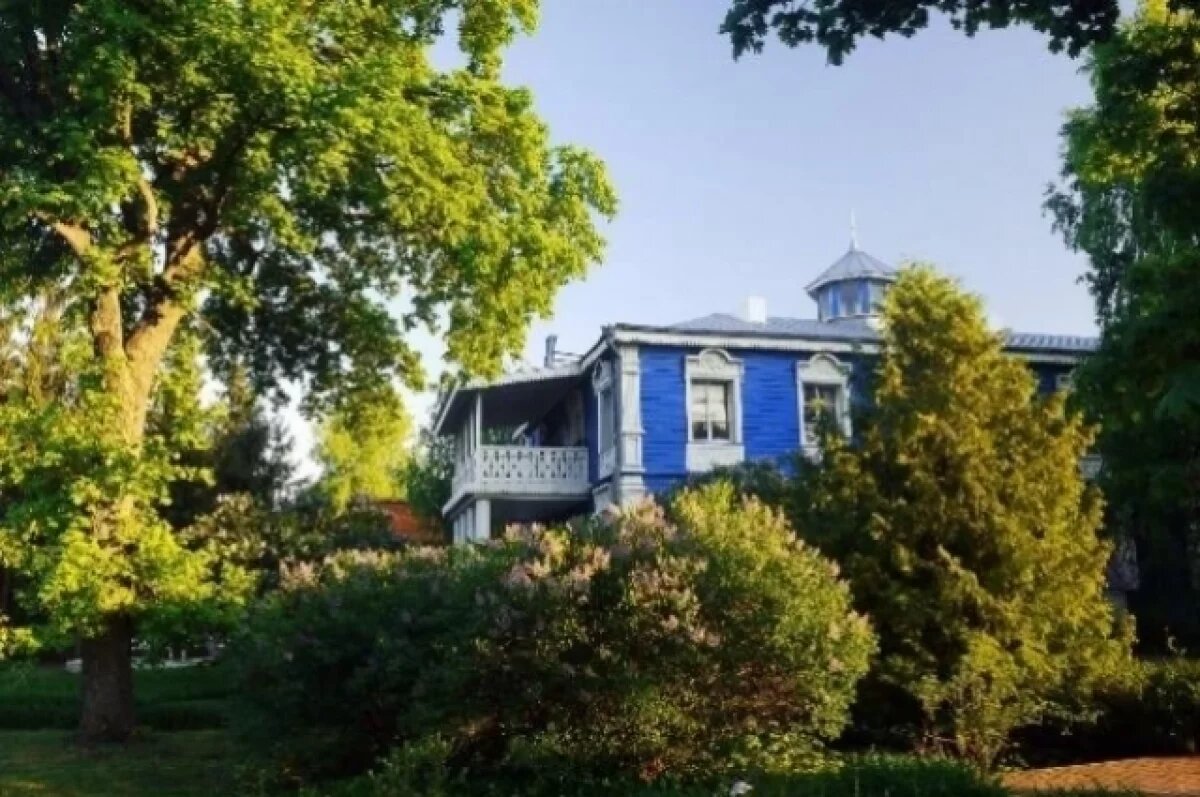    В тамбовском музее-заповеднике Сергея Рахманинова проведут «Сиреневую ночь»