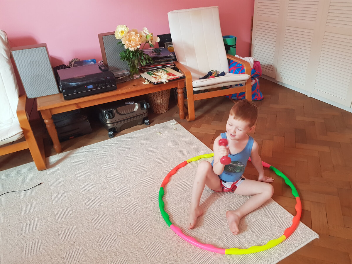 Лёва каждое утро занимается. Мюнхен