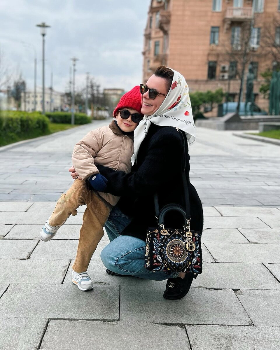    Татьяна Брухунова с сыном Ваганом