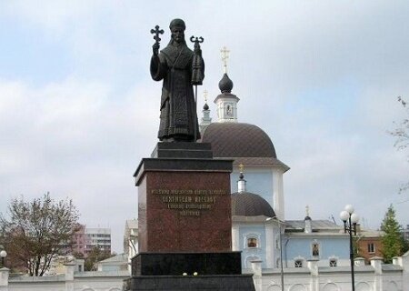    Протоиерей Ткачёв считает, что белгородцы недостаточно молятся — надо с утра до вечера, тогда обстрелов не будет