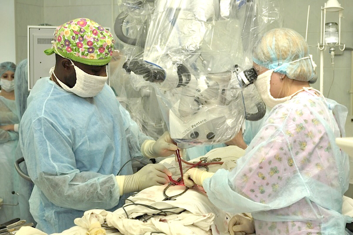 Нейрохирургия операции. Бсмп набережные челны нейрохирургическое отделение. Окб нейрохирургическое отделение рязань косолапов. Косолапов нейрохирург рязань. Нейрохирургия окб рязань.