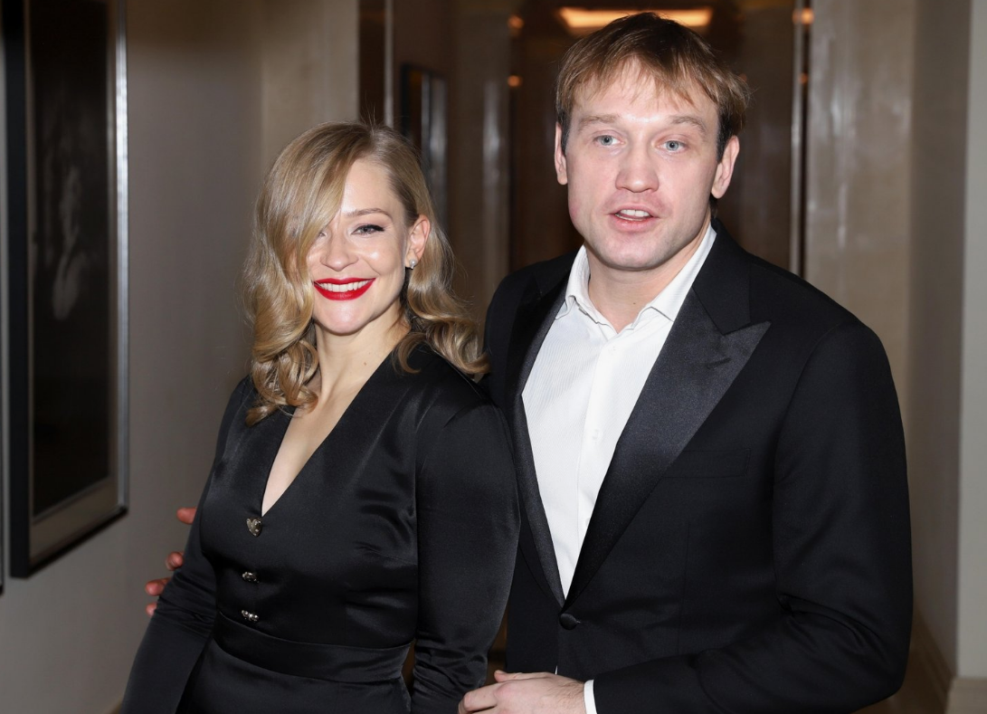 Михаил Тройник и Юлия Пересильд – одна из самых загадочных и обсуждаемых актерских пар. 