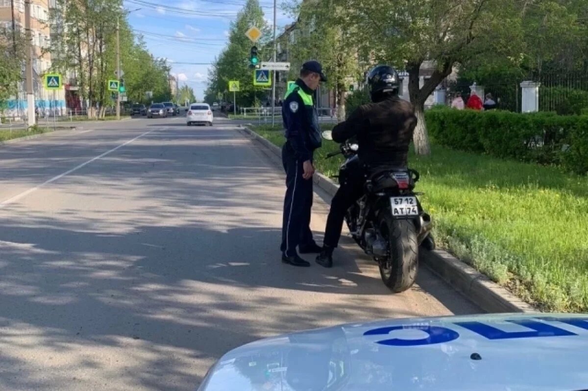 В Челябинской области на восьмерых пьяных байкеров завели уголовные дела |  АиФ-Челябинск | Дзен