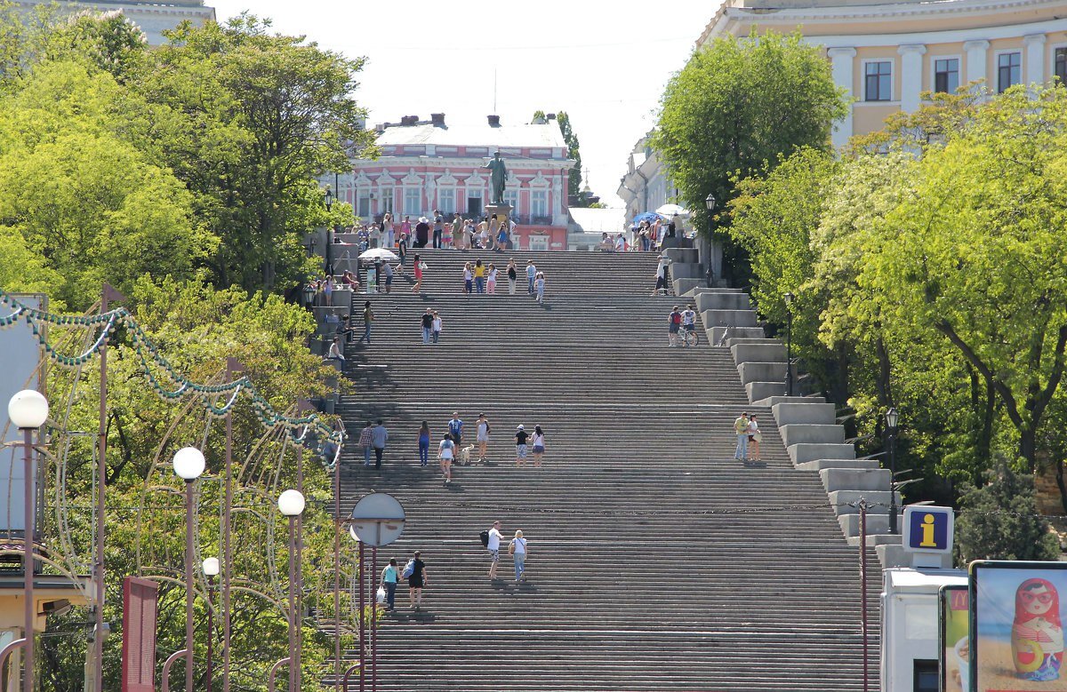 Потемкинская лестница одесса приморский район фото Одесса. И шо, по ней ходил сам Потемкин? Виктор Косолапов Дзен