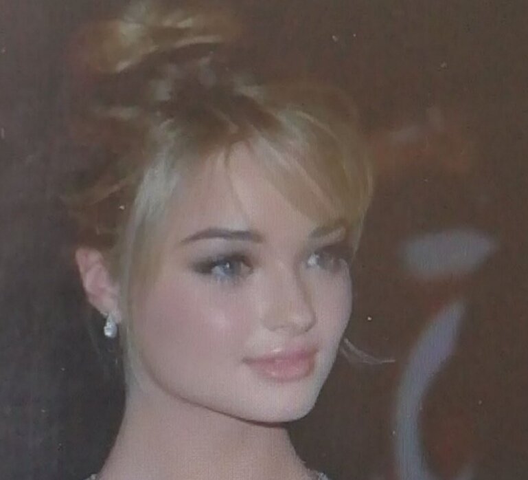 - Спасибо, матушка! Я так счастлива!