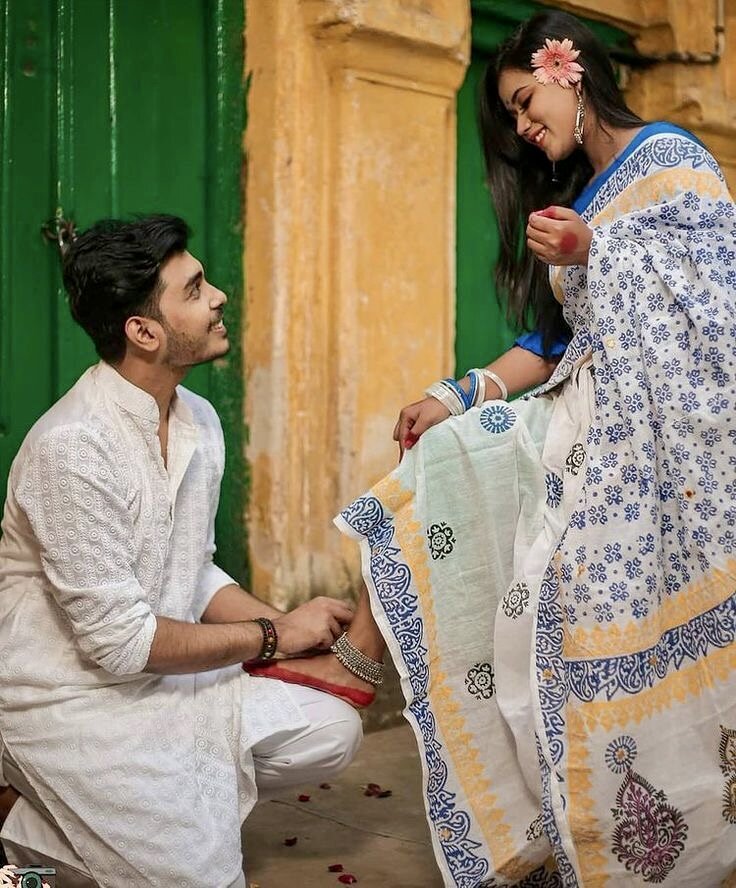 Роскошные наряды и яркие акценты.